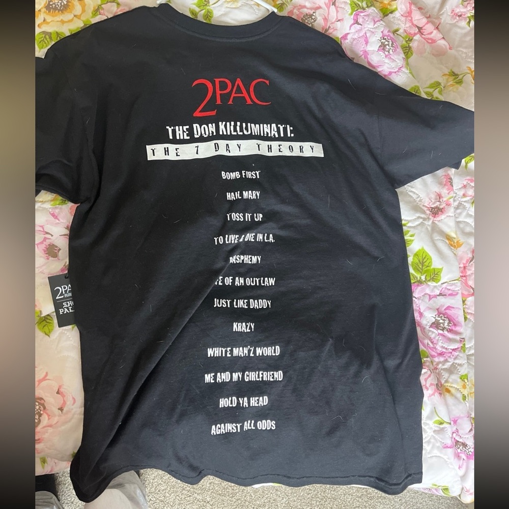 Tupac shirt
